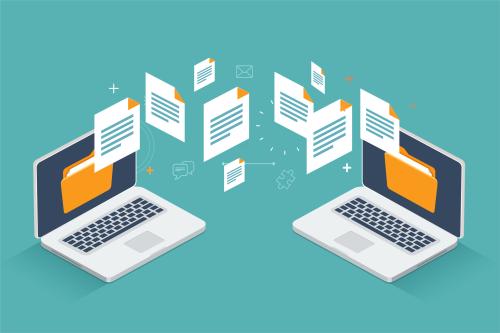 Comunicare e condividere, vantaggi e rischi degli strumenti di comunicazione e condivisione: Livello Avanzato Comunicare e condividere, vantaggi e rischi degli strumenti di comunicazione e condivisione: Livello Avanzato